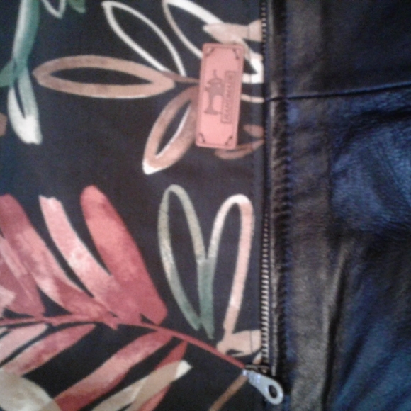 Woman's backpack - Picture 5 of 6